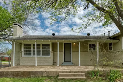 1604 Weiler Boulevard, Fort Worth, TX 76112 - Photo 4