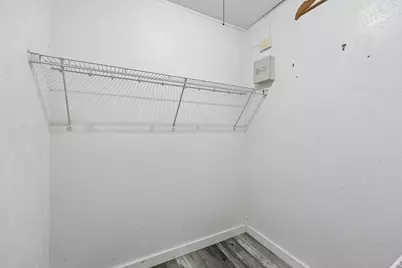 2033 Rose Hill Road, Carrollton, TX 75007 - Photo 24