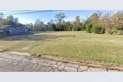 1204 E Calhoun Avenue, Waco, TX 76704 - Photo 2
