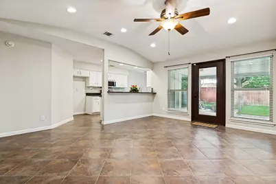 6816 Aimpoint Drive, Plano, TX 75023 - Photo 12