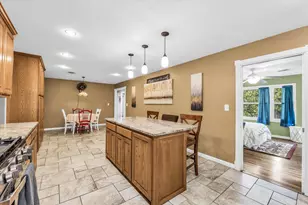 2340 Lake Ridge Cir, Waco, TX 76710 - Photo 12