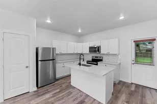 3331 Spring Ave, Dallas, TX 75215 - Photo 4