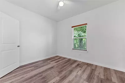 3331 Spring Avenue, Dallas, TX 75215 - Photo 8