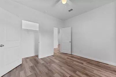 3331 Spring Avenue, Dallas, TX 75215 - Photo 12