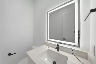 306 E 7th St, Dallas, TX 75203 - Photo 20