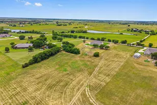 6056 County Rd 1229, Godley, TX 76044 - Photo 40