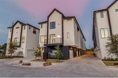 3308 Birmingham Avenue #9, Dallas, TX 75210 - Photo 2