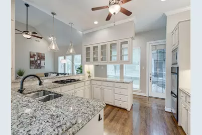 250 Glenrose Court, Southlake, TX 76092 - Photo 12
