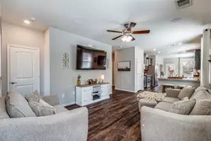 2433 Larimar Dr, Little Elm, TX 76227 - Photo 4