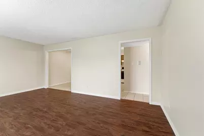 410 W Franklin Street #8, Waxahachie, TX 75165 - Photo 6