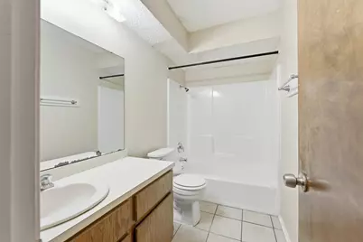 410 W Franklin Street #8, Waxahachie, TX 75165 - Photo 8