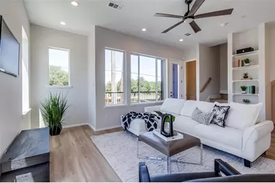 3308 Birmingham Avenue #8, Dallas, TX 75210 - Photo 6