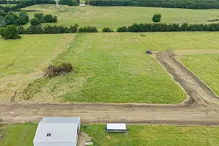 127 Pr 33267, Sumner, TX 75486 - Photo 1