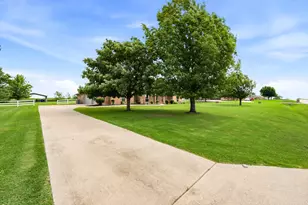 2717 Aston Meadows Dr, Haslet, TX 76052 - Photo 36
