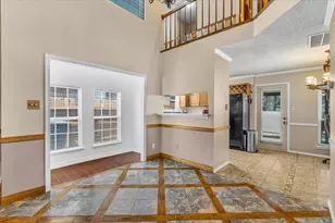 215 Ironbark Dr, Arlington, TX 76018 - Photo 8