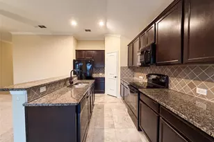 608 Kiowa Dr, McKinney, TX 75071 - Photo 2