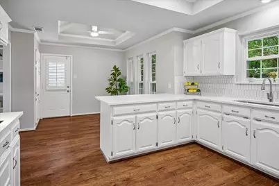 3912 Brookside Drive, Bedford, TX 76021 - Photo 12