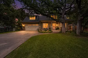 907 Cherry St, Graham, TX 76450 - Photo 36