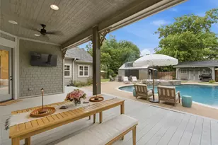 907 Cherry St, Graham, TX 76450 - Photo 34