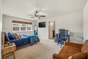 907 Cherry St, Graham, TX 76450 - Photo 24