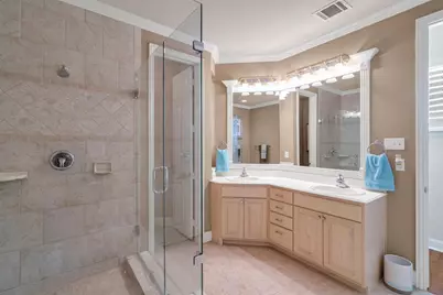 2548 Corbeau Drive, Irving, TX 75038 - Photo 32
