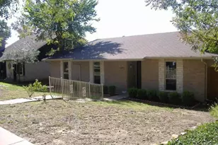 4705 Cliffwood Dr, Garland, TX 75043 - Photo 1