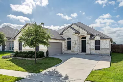 3667 Rolling Meadows Drive, Grand Prairie, TX 76065 - Photo 1