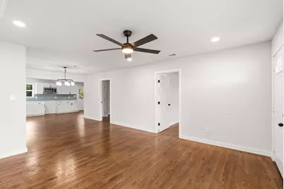 4100 Wilbarger Street, Fort Worth, TX 76119 - Photo 2