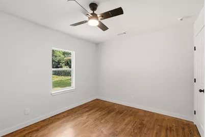 4100 Wilbarger Street, Fort Worth, TX 76119 - Photo 18