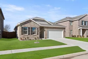 10308 Holy Cross Ln, Fort Worth, TX 76036 - Photo 2