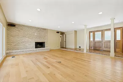 10115 Chesterton Drive, Dallas, TX 75238 - Photo 12