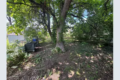 2447 E Pentagon Parkway, Dallas, TX 75241 - Photo 8
