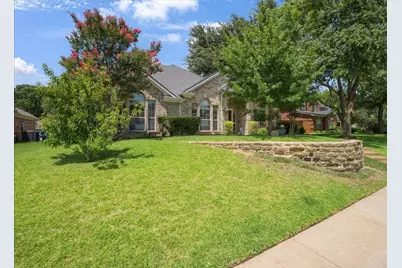 2413 Shorewood Court, Rowlett, TX 75088 - Photo 2