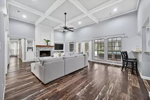 200 Cross Timbers Drive, Double Oak, TX 75077 - Photo 10