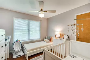 9222 Livenshire Dr, Dallas, TX 75238 - Photo 12