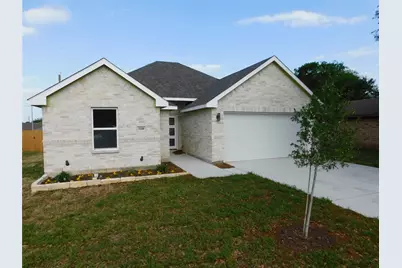 3100 S Cardinal Street, Ennis, TX 75119 - Photo 2