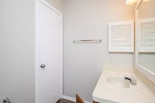6216 Fairlane Dr, Arlington, TX 76001 - Photo 14