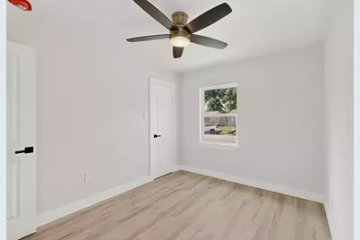 1001 Susan Drive, Garland, TX 75040 - Photo 32