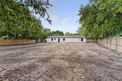 1001 Susan Drive, Garland, TX 75040 - Photo 38