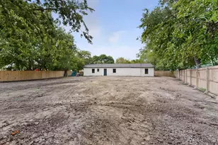 1001 Susan Dr, Garland, TX 75040 - Photo 38