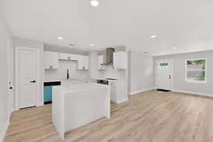 1001 Susan Dr, Garland, TX 75040 - Photo 10