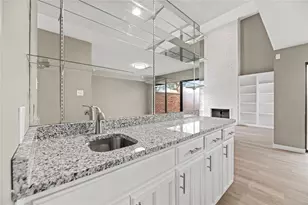 6205 Bellaire Dr S, Fort Worth, TX 76132 - Photo 10