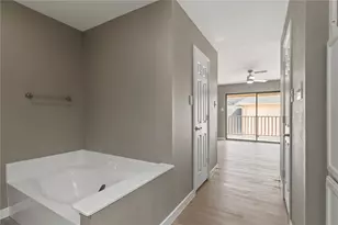 6205 Bellaire Dr S, Fort Worth, TX 76132 - Photo 30