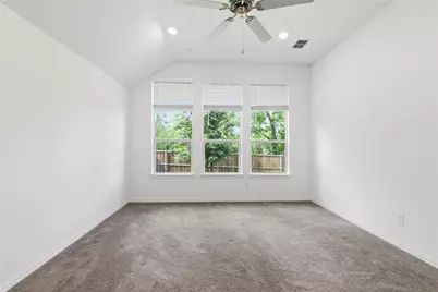 5325 Riverwalk Parkway, Garland, TX 75040 - Photo 14