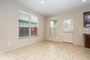 1104 Nora Ln, Denton, TX 76210 - Photo 10