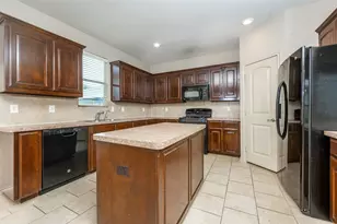 1104 Nora Ln, Denton, TX 76210 - Photo 14