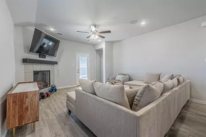 579 Ruthye Lane, Pilot Point, TX 76258 - Photo 18