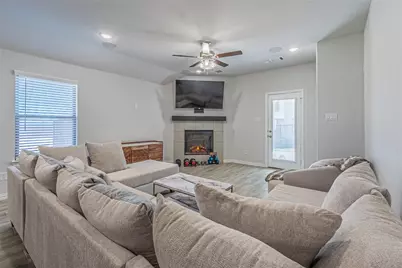 579 Ruthye Lane, Pilot Point, TX 76258 - Photo 20