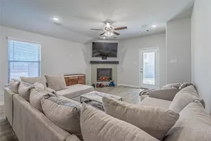 579 Ruthye Ln, Pilot Point, TX 76258 - Photo 20