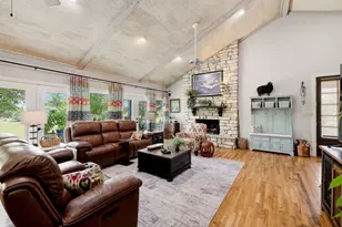 702 Noonday Rd, Chandler, TX 75758 - Photo 4